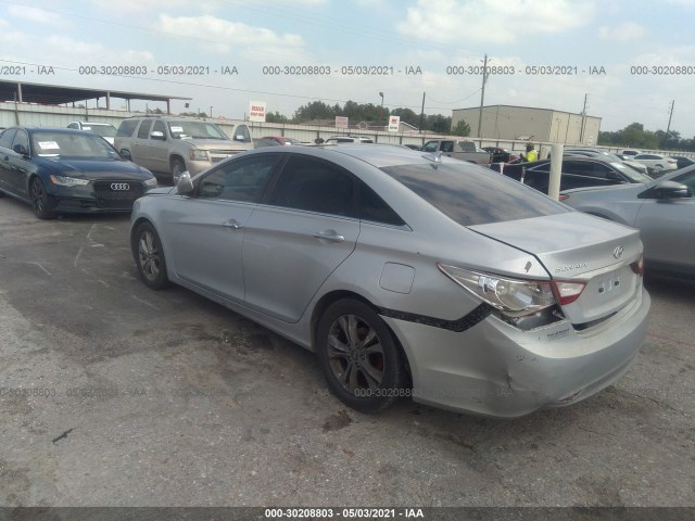 Photo 2 VIN: 5NPEC4AC3BH014798 - HYUNDAI SONATA 