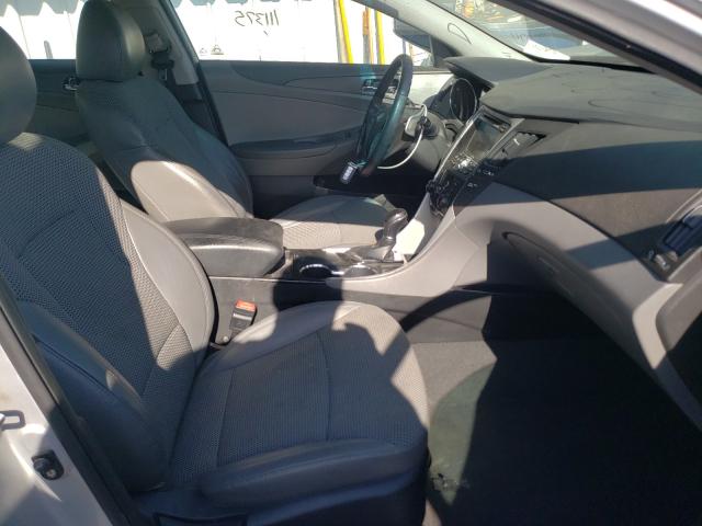 Photo 4 VIN: 5NPEC4AC3BH062074 - HYUNDAI SONATA LIM 