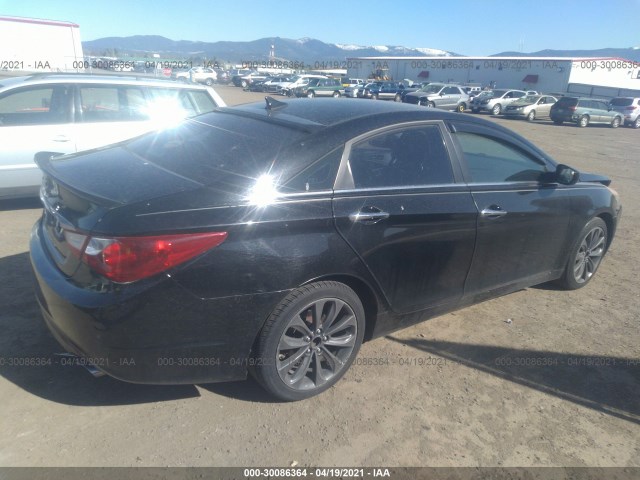 Photo 3 VIN: 5NPEC4AC3BH070305 - HYUNDAI SONATA 