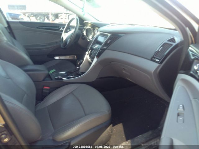 Photo 4 VIN: 5NPEC4AC3BH070787 - HYUNDAI SONATA 