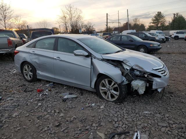 Photo 3 VIN: 5NPEC4AC3BH080073 - HYUNDAI SONATA SE 