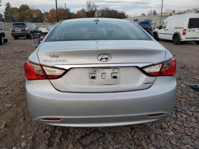 Photo 5 VIN: 5NPEC4AC3BH080073 - HYUNDAI SONATA SE 