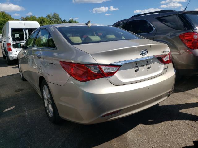 Photo 2 VIN: 5NPEC4AC3BH107661 - HYUNDAI SONATA SE 