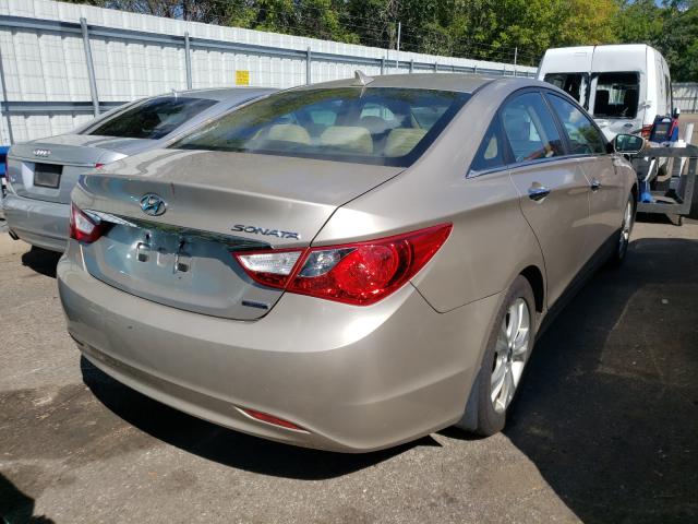 Photo 3 VIN: 5NPEC4AC3BH107661 - HYUNDAI SONATA SE 