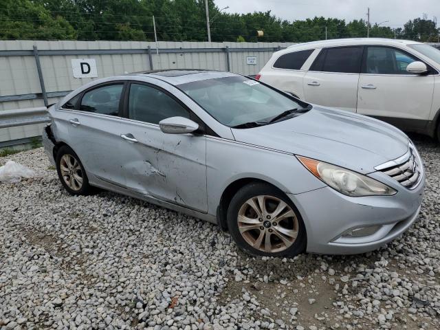 Photo 3 VIN: 5NPEC4AC3BH122676 - HYUNDAI SONATA 