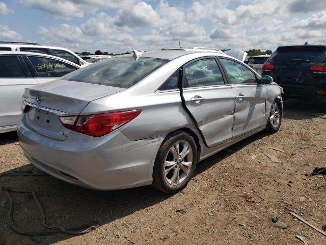 Photo 2 VIN: 5NPEC4AC3BH125268 - HYUNDAI SONATA SE 