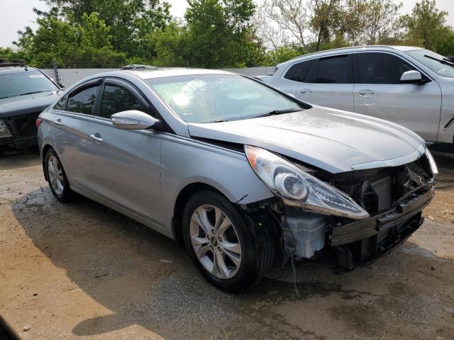 Photo 3 VIN: 5NPEC4AC3BH126548 - HYUNDAI SONATA 