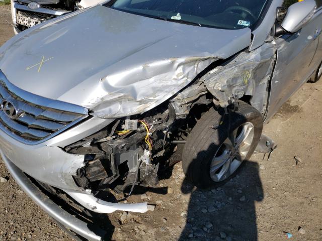 Photo 8 VIN: 5NPEC4AC3BH135105 - HYUNDAI SONATA SE 