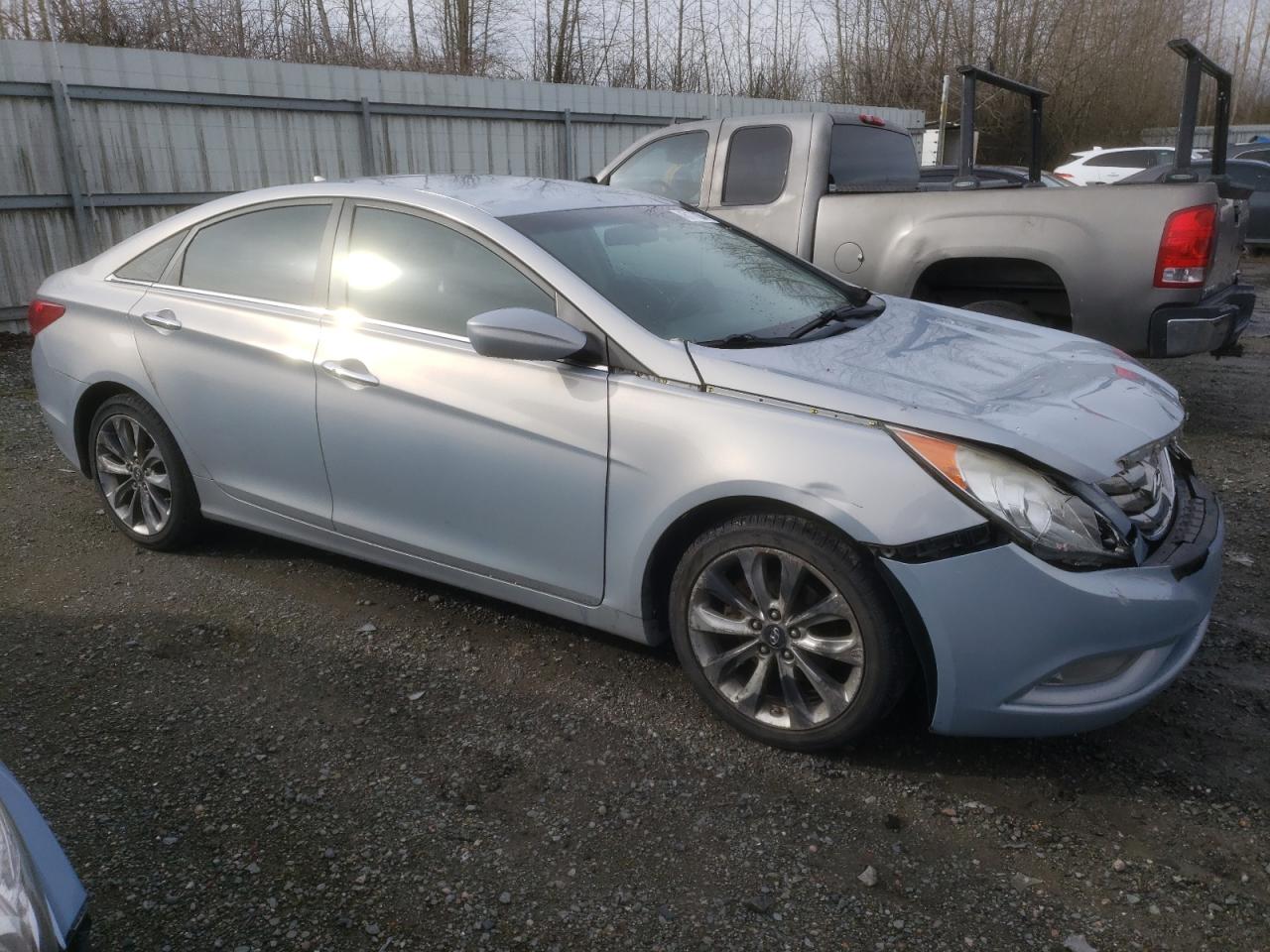 Photo 3 VIN: 5NPEC4AC3BH137257 - HYUNDAI SONATA 