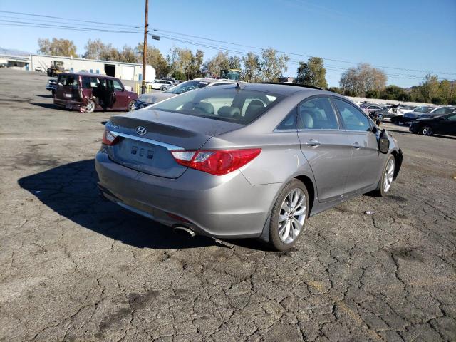 Photo 3 VIN: 5NPEC4AC3BH156942 - HYUNDAI SONATA SE 