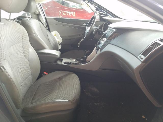 Photo 4 VIN: 5NPEC4AC3BH173997 - HYUNDAI SONATA SE 