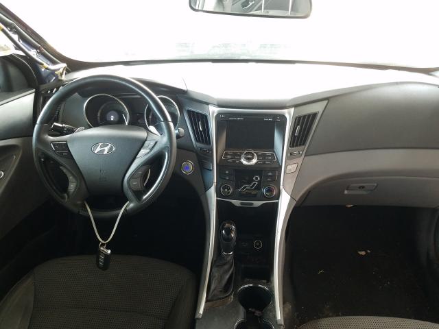 Photo 8 VIN: 5NPEC4AC3BH173997 - HYUNDAI SONATA SE 