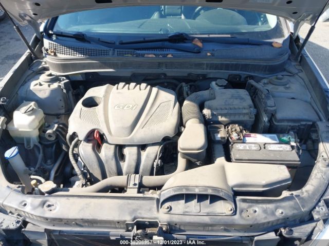 Photo 9 VIN: 5NPEC4AC3BH185499 - HYUNDAI SONATA 