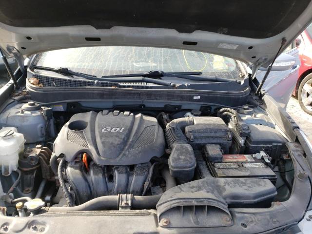 Photo 6 VIN: 5NPEC4AC3BH237469 - HYUNDAI SONATA SE 