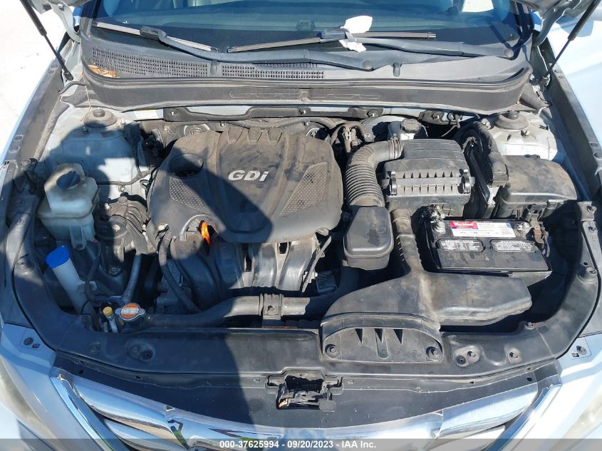 Photo 9 VIN: 5NPEC4AC3BH240159 - HYUNDAI SONATA 