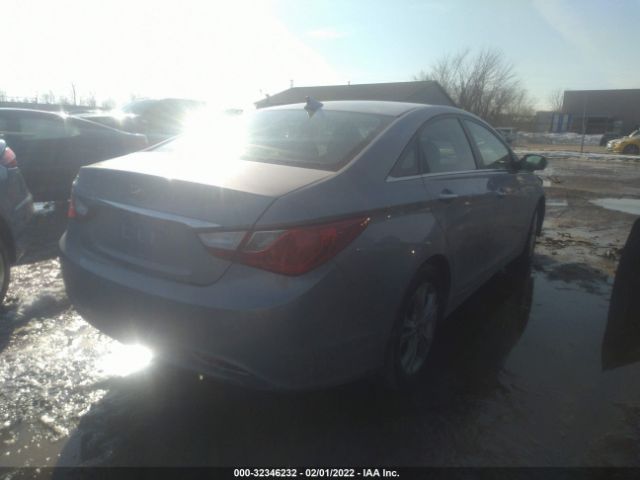 Photo 3 VIN: 5NPEC4AC3BH243921 - HYUNDAI SONATA 