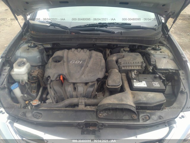 Photo 9 VIN: 5NPEC4AC3BH248195 - HYUNDAI SONATA 