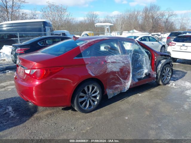 Photo 3 VIN: 5NPEC4AC3BH250772 - HYUNDAI SONATA 