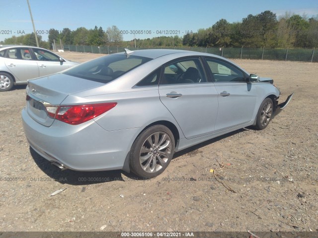 Photo 3 VIN: 5NPEC4AC3BH278944 - HYUNDAI SONATA 