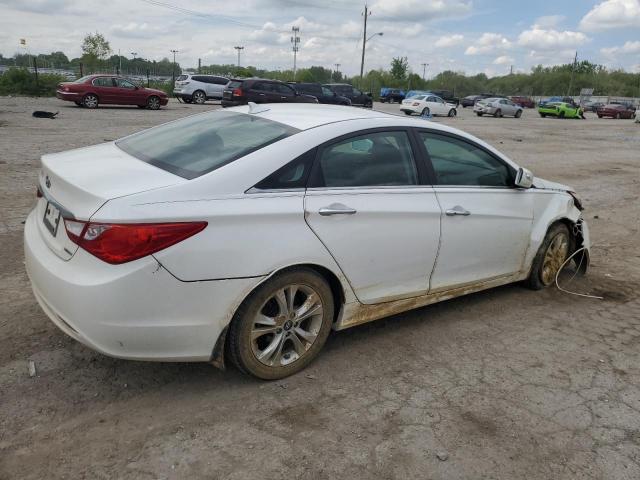 Photo 2 VIN: 5NPEC4AC3BH302689 - HYUNDAI SONATA 