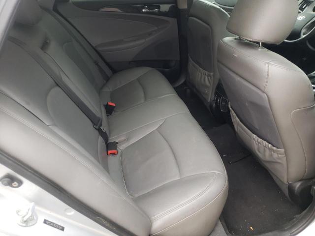 Photo 5 VIN: 5NPEC4AC3CH357967 - HYUNDAI SONATA SE 