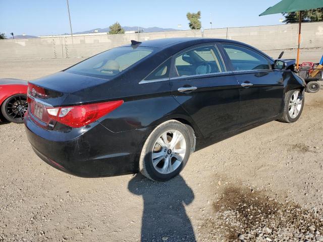 Photo 2 VIN: 5NPEC4AC3CH363025 - HYUNDAI SONATA 