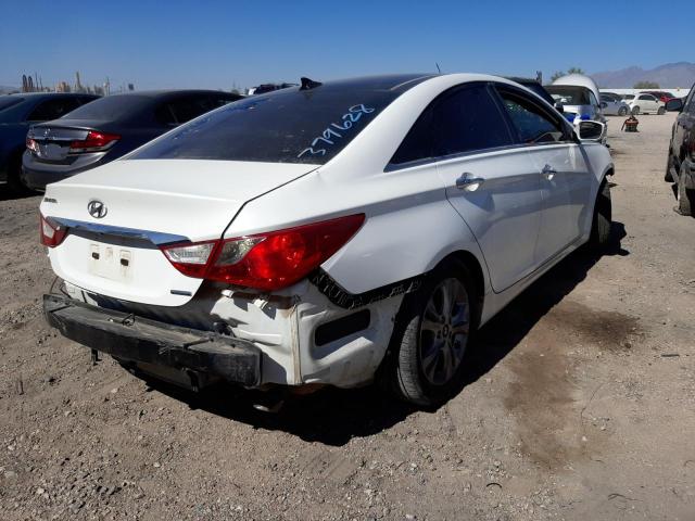 Photo 3 VIN: 5NPEC4AC3CH379628 - HYUNDAI SONATA SE 