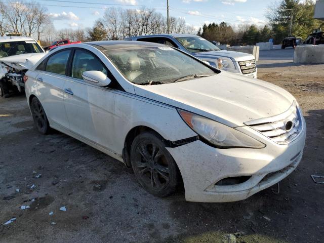 Photo 3 VIN: 5NPEC4AC3CH383291 - HYUNDAI SONATA SE 