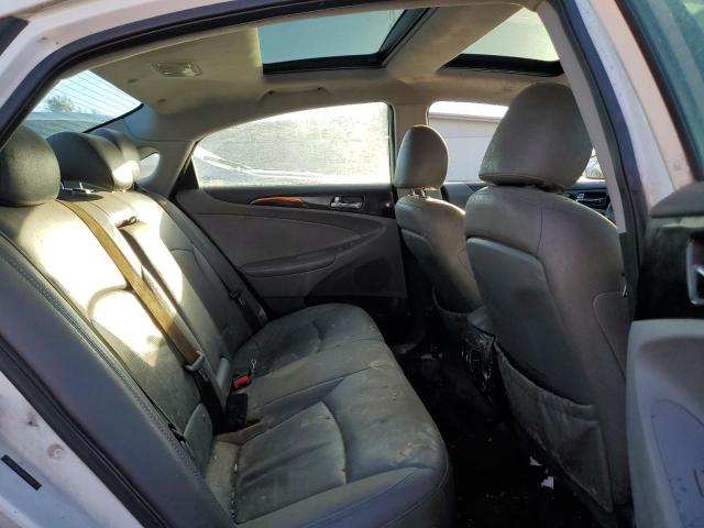 Photo 9 VIN: 5NPEC4AC3CH383291 - HYUNDAI SONATA SE 