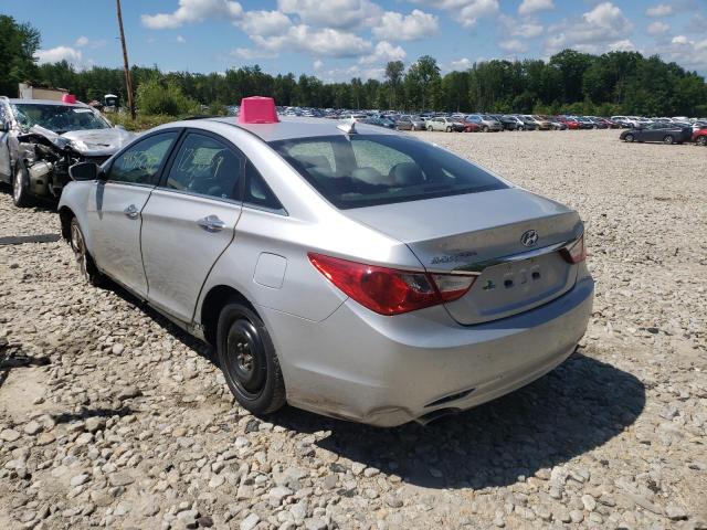 Photo 2 VIN: 5NPEC4AC3CH385316 - HYUNDAI SONATA SE 