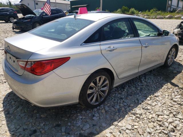 Photo 3 VIN: 5NPEC4AC3CH385316 - HYUNDAI SONATA SE 