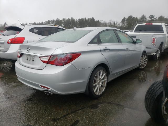 Photo 3 VIN: 5NPEC4AC3CH385493 - HYUNDAI SONATA SE 