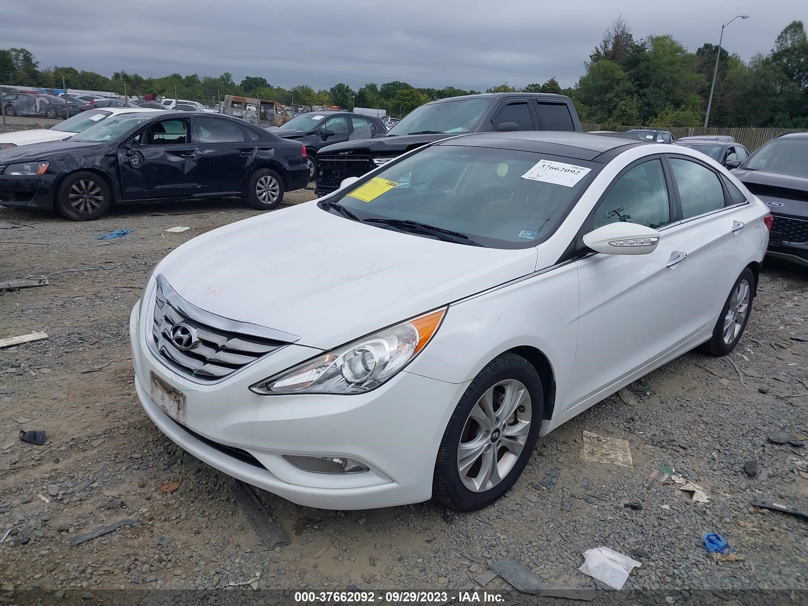 Photo 1 VIN: 5NPEC4AC3CH392301 - HYUNDAI SONATA 