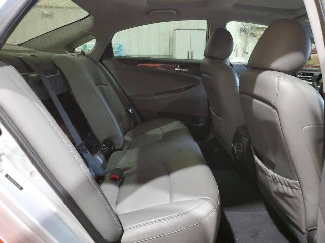 Photo 9 VIN: 5NPEC4AC3CH392508 - HYUNDAI SONATA SE 