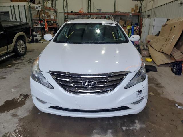 Photo 4 VIN: 5NPEC4AC3CH402857 - HYUNDAI SONATA SE 