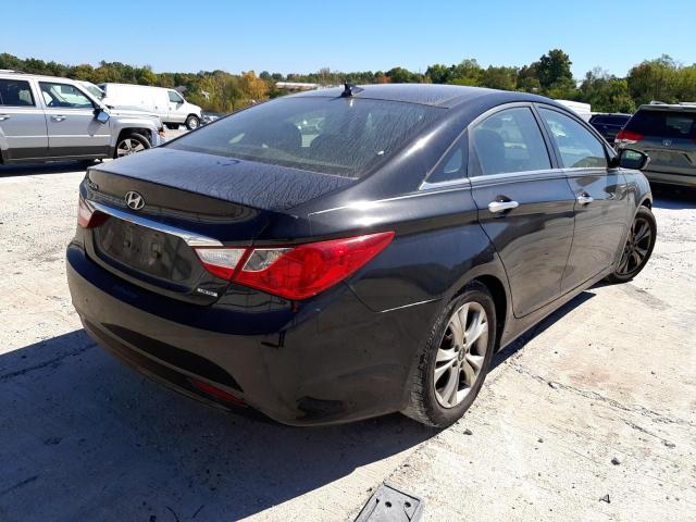 Photo 3 VIN: 5NPEC4AC3CH414104 - HYUNDAI SONATA SE 