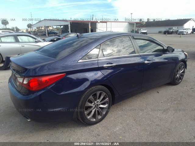 Photo 3 VIN: 5NPEC4AC3CH441240 - HYUNDAI SONATA 