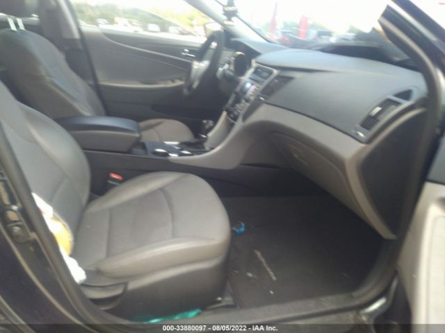 Photo 4 VIN: 5NPEC4AC3CH456465 - HYUNDAI SONATA 