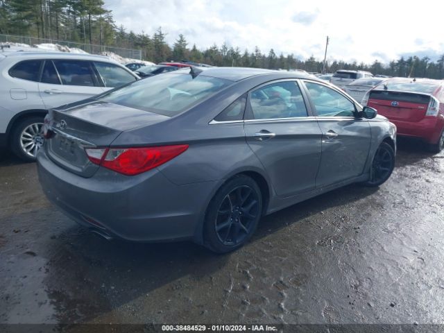 Photo 3 VIN: 5NPEC4AC3CH473234 - HYUNDAI SONATA 