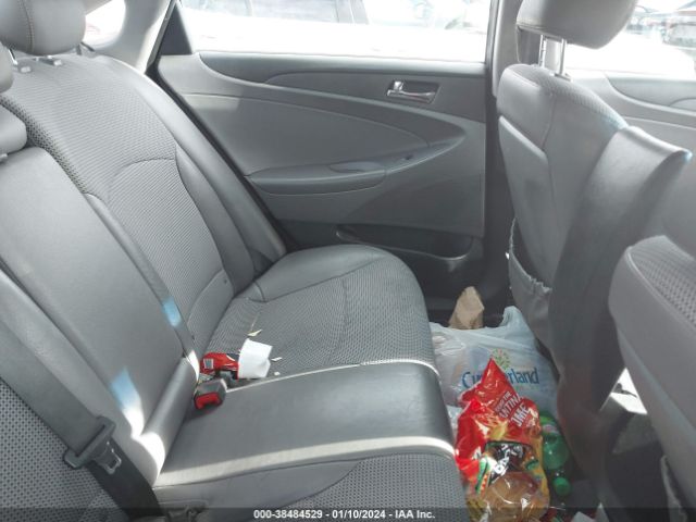 Photo 7 VIN: 5NPEC4AC3CH473234 - HYUNDAI SONATA 