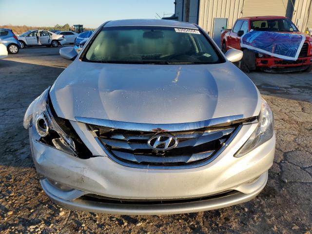 Photo 4 VIN: 5NPEC4AC3DH504452 - HYUNDAI SONATA SE 