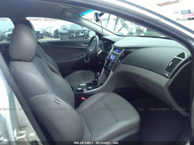 Photo 4 VIN: 5NPEC4AC3DH509585 - HYUNDAI SONATA 