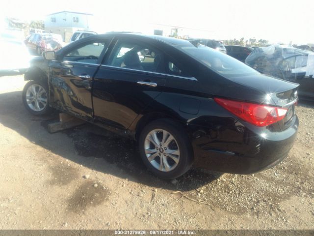 Photo 2 VIN: 5NPEC4AC3DH533093 - HYUNDAI SONATA 