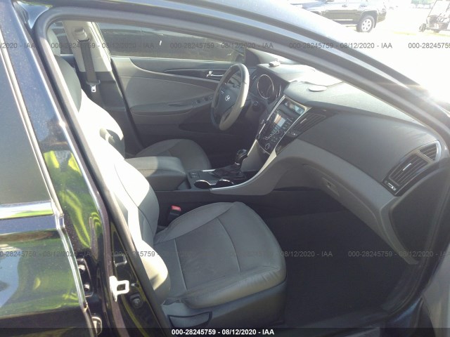 Photo 4 VIN: 5NPEC4AC3DH567230 - HYUNDAI SONATA 