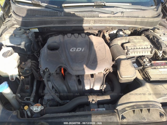 Photo 9 VIN: 5NPEC4AC3DH567230 - HYUNDAI SONATA 