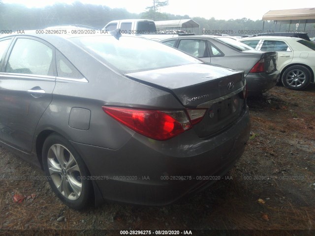 Photo 5 VIN: 5NPEC4AC3DH573903 - HYUNDAI SONATA 