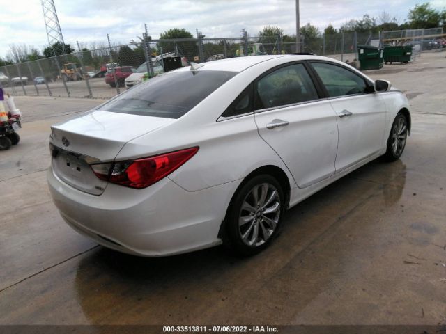 Photo 3 VIN: 5NPEC4AC3DH603031 - HYUNDAI SONATA 