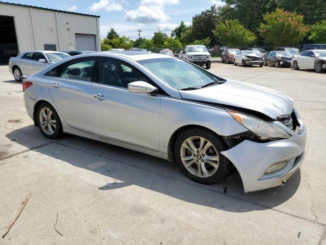 Photo 3 VIN: 5NPEC4AC3DH687593 - HYUNDAI SONATA 