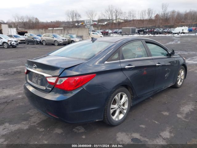 Photo 3 VIN: 5NPEC4AC3DH693295 - HYUNDAI SONATA 