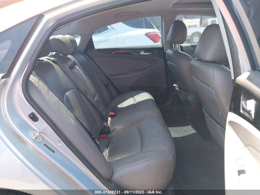 Photo 7 VIN: 5NPEC4AC3DH700214 - HYUNDAI SONATA 